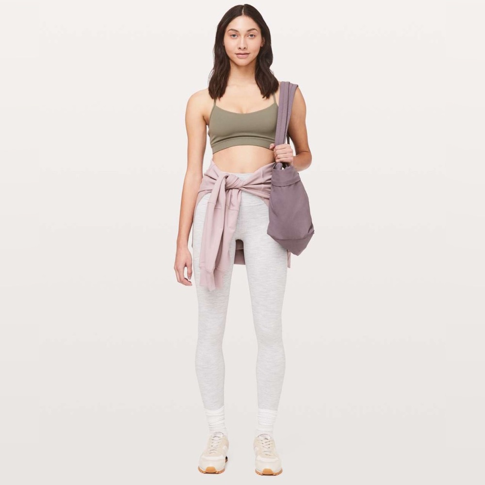 Lululemon Wunder Under High-Rise 7/8 Tight *Luxtreme 26" Women’s size 4 in White